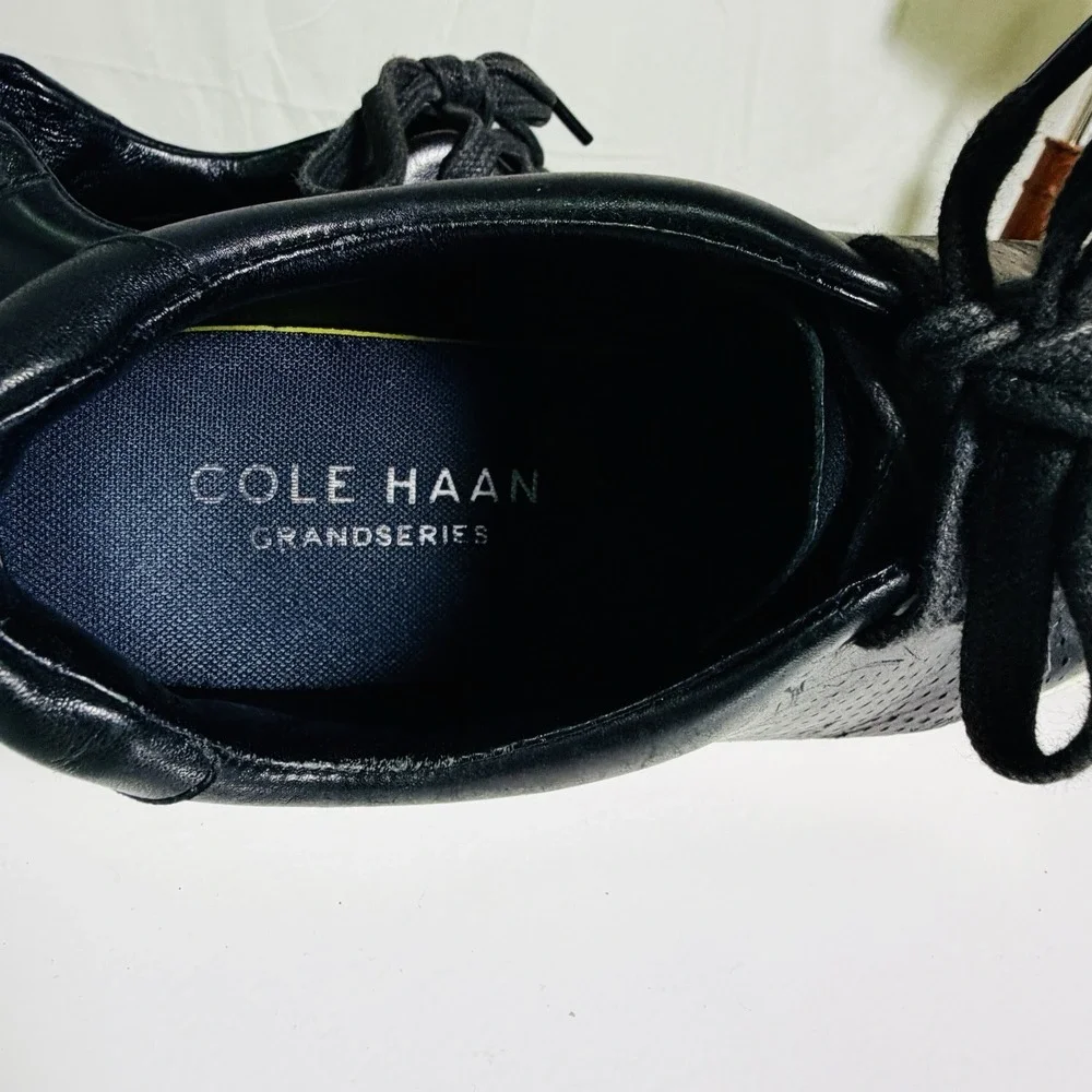 Cole Haan Men's Grand Crosscourt Perforated Shoes Size 7.5 Black Low Profile